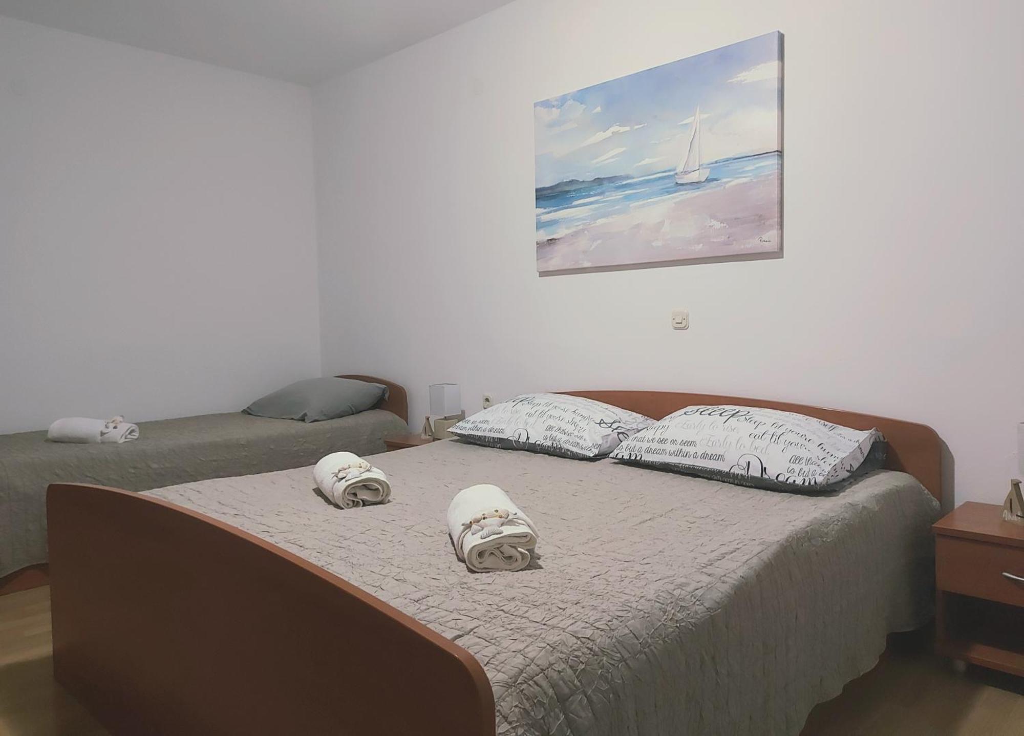 Rumora Ivan Apartment Povljana