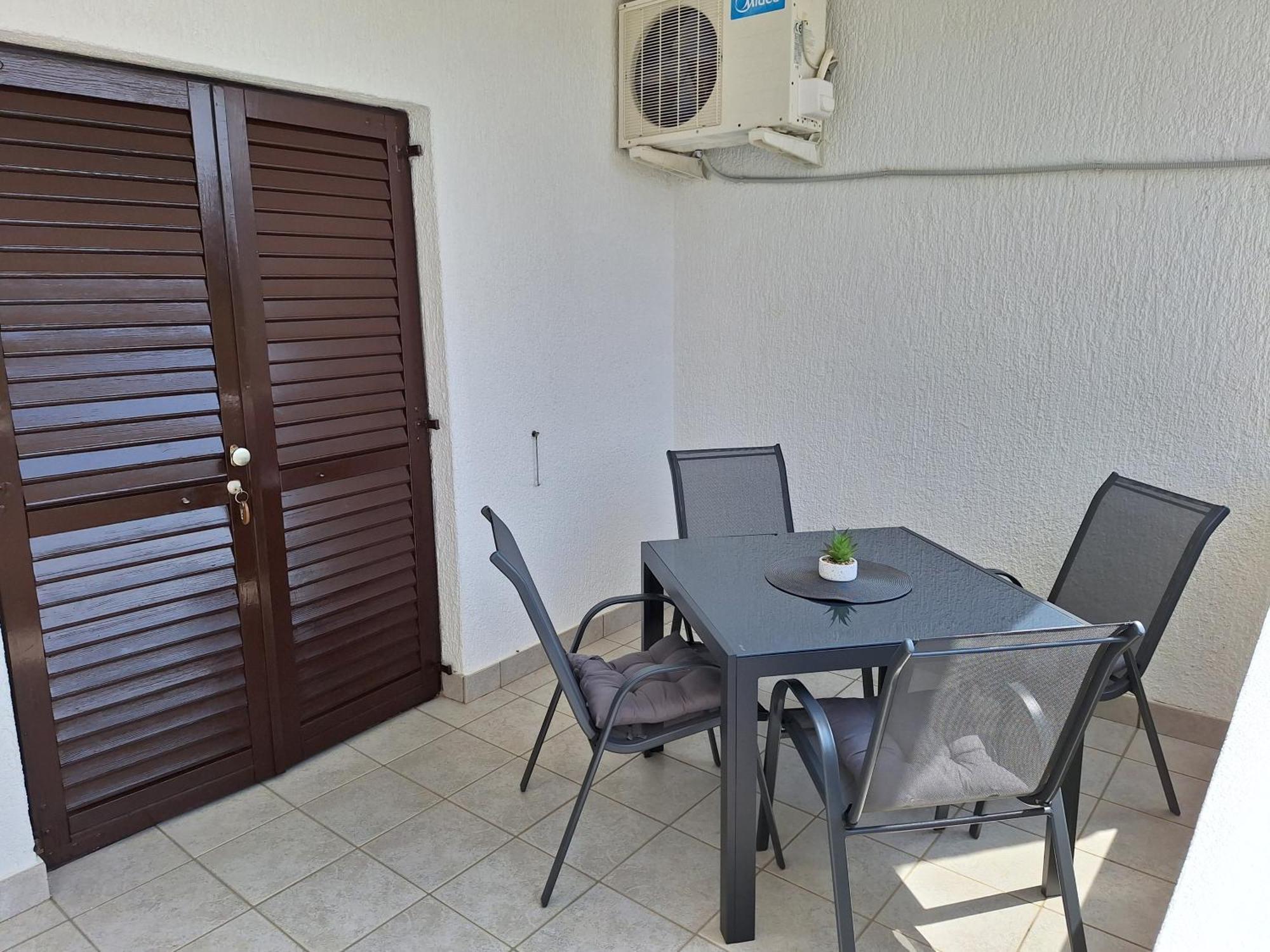 Rumora Ivan Apartment Povljana